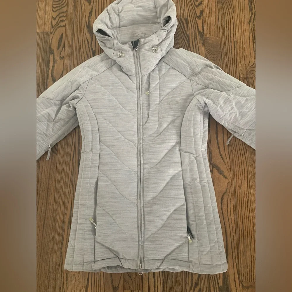 New Vintage Oakley Ski Jacket! Only worn maybe 3 times. - Picture 3 of 14